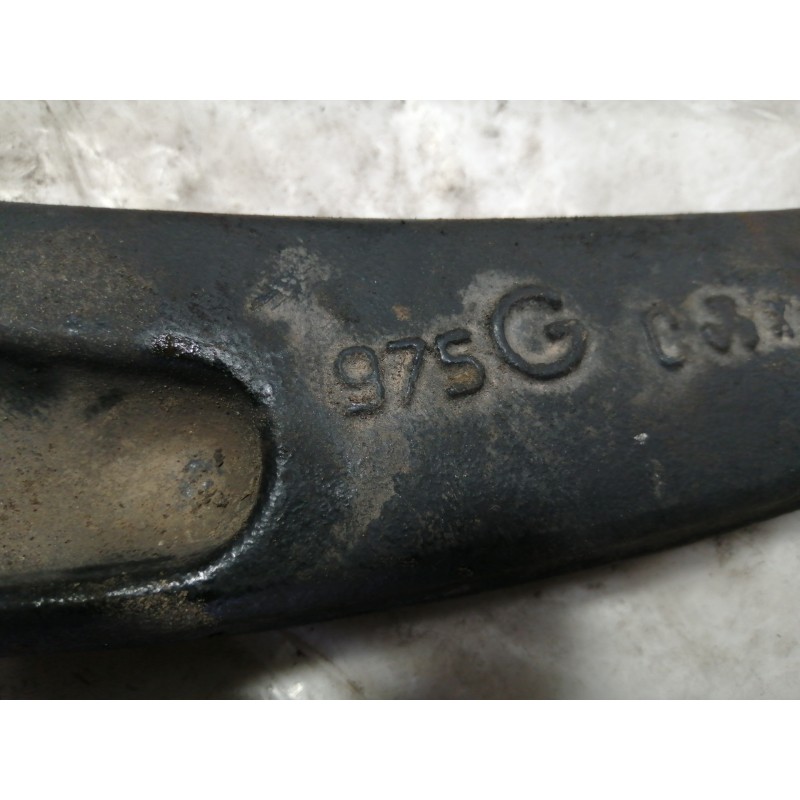 Recambio de brazo suspension inferior delantero izquierdo para peugeot 307 berlina (s2) xsi referencia OEM IAM 975G  