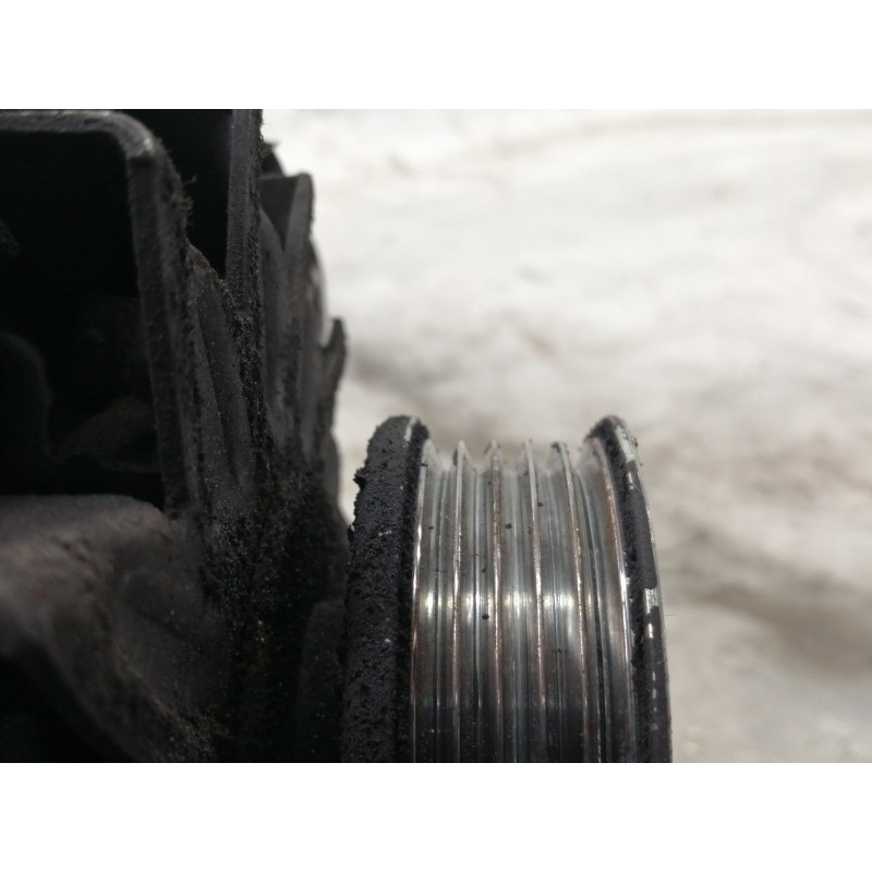 Recambio de alternador para alfa romeo 146 2.0 td l referencia OEM IAM 0120469939  