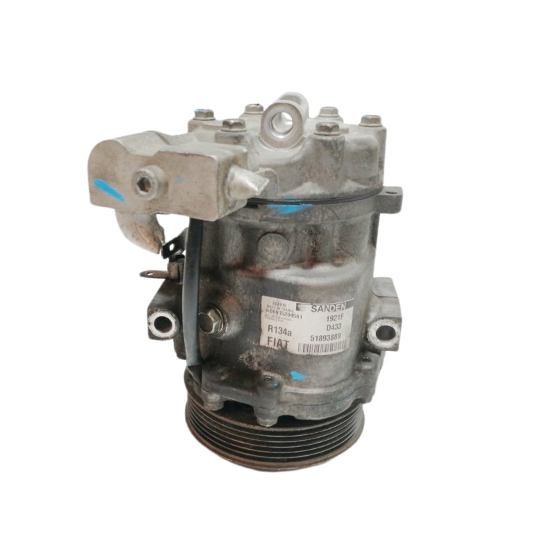 Recambio de compresor aire acondicionado para fiat fiorino sx furg. referencia OEM IAM 51893889 1921F 06915204561