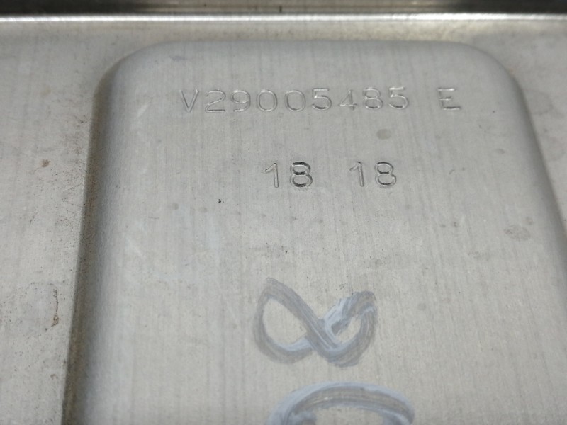 Recambio de centralita motor uce para dacia sandero stepway referencia OEM IAM A2C1692220001 237109221R 