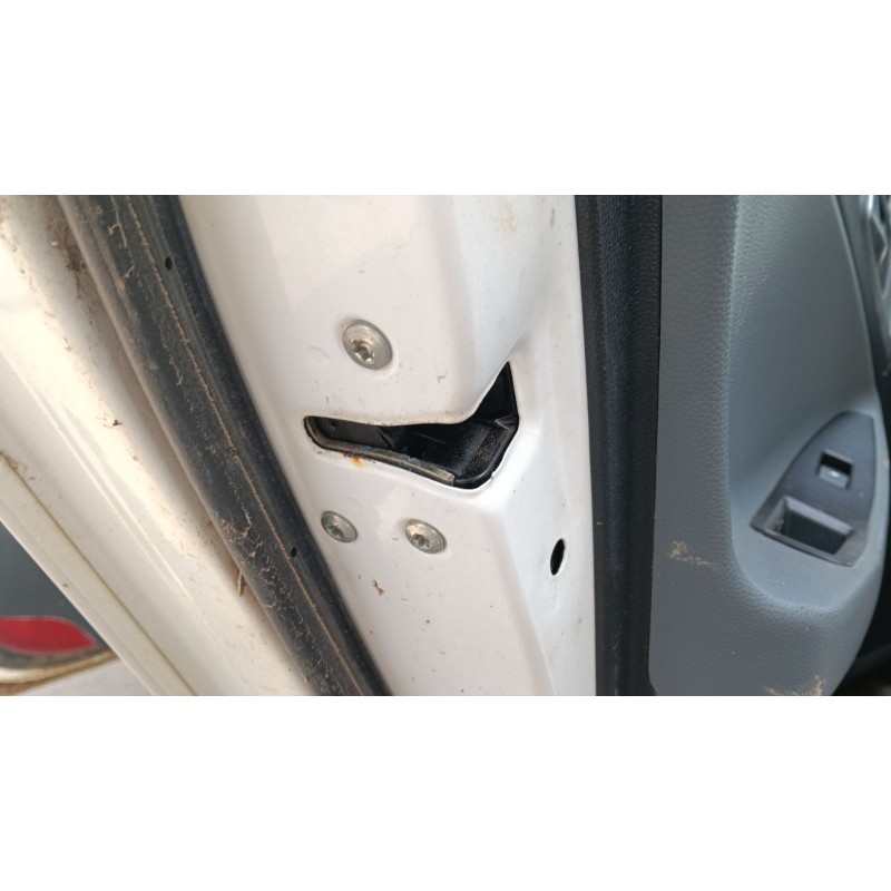 Recambio de cerradura puerta trasera izquierda para hyundai i20 ii (gb, ib) 1.2 referencia OEM IAM   