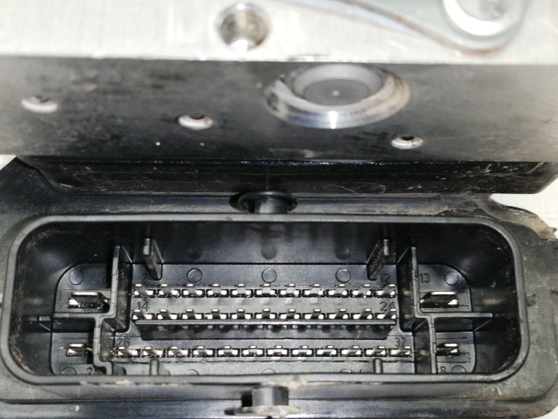 Recambio de abs para dacia sandero stepway referencia OEM IAM 0265256710 476603249R 0265956560