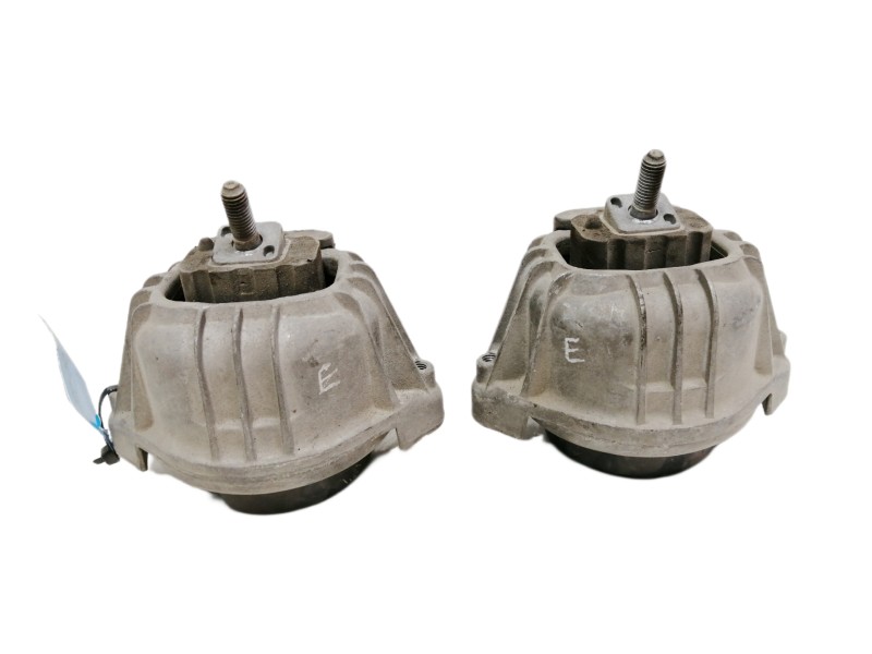 Recambio de soporte motor para bmw serie 1 berlina (e81/e87) 2.0 16v diesel referencia OEM IAM 13981112  