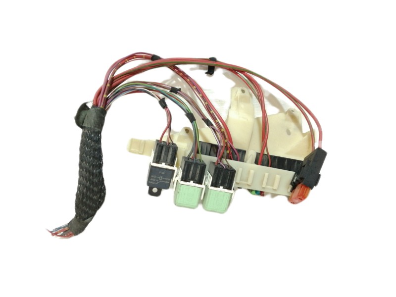 Recambio de caja reles / fusibles para bmw serie 5 berlina (e39) 528i referencia OEM IAM   