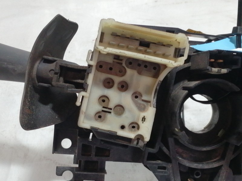 Recambio de mando multifuncion para renault clio ii fase i (b/cbo) 1.9 d referencia OEM IAM 36911E  