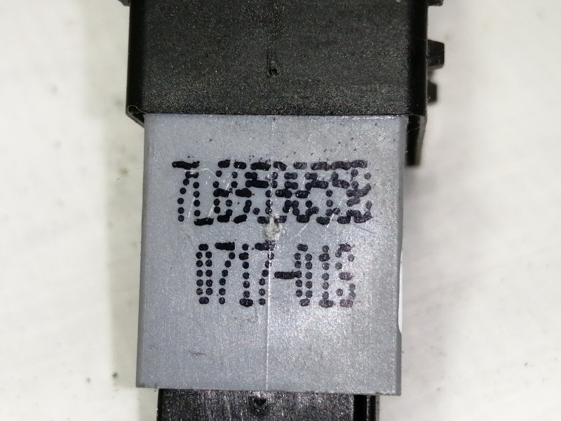 Recambio de mando elevalunas delantero derecho para seat leon (1p1) comfort limited referencia OEM IAM 7L69598558  