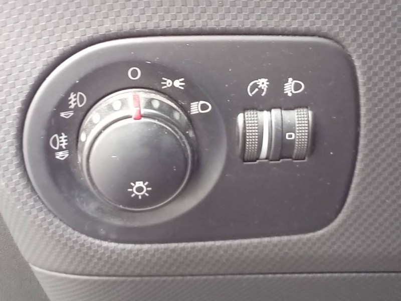 Recambio de mando luces para seat leon (1p1) comfort limited referencia OEM IAM 1P1941431B 04062602 5P0919094A