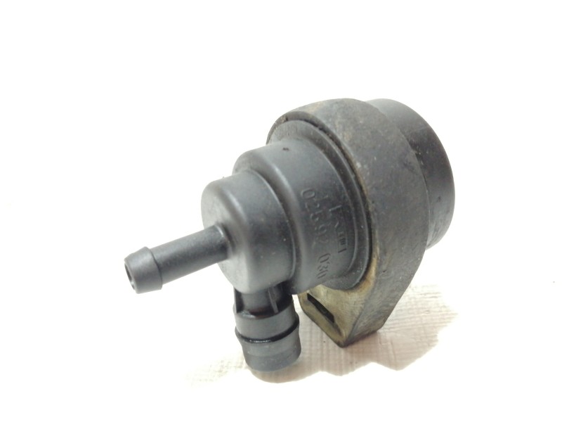 Recambio de valvula aire adicional para bmw serie 5 berlina (e39) 528i referencia OEM IAM 1748875  