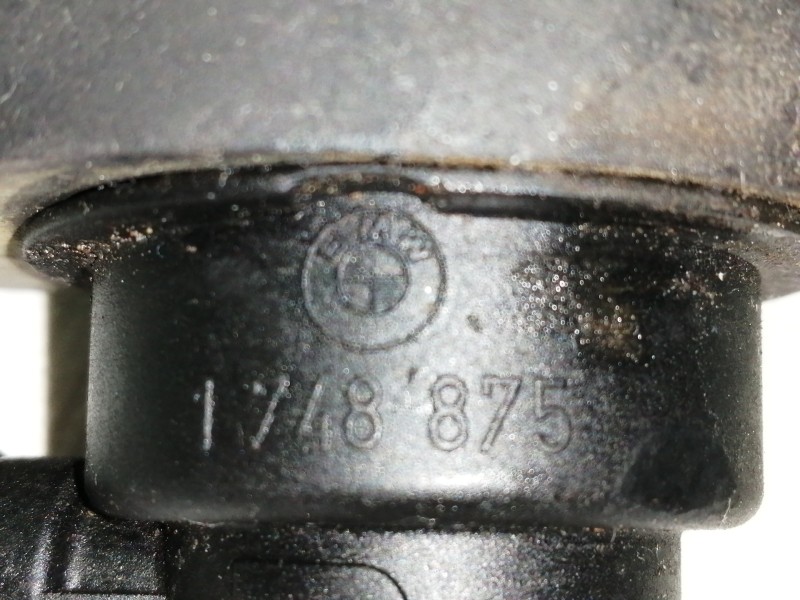 Recambio de valvula aire adicional para bmw serie 5 berlina (e39) 528i referencia OEM IAM 1748875  