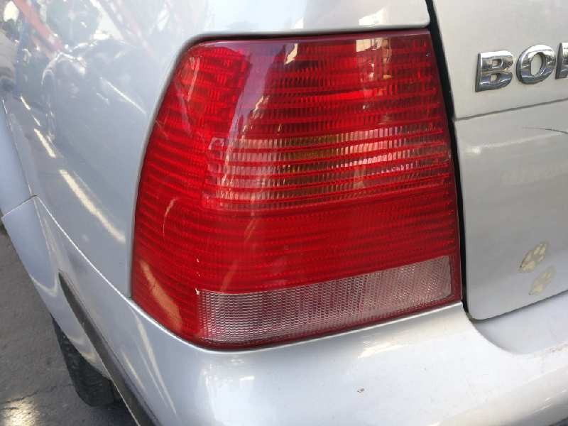 Recambio de piloto trasero izquierdo para volkswagen bora berlina (1j2) conceptline referencia OEM IAM 1J5945257  