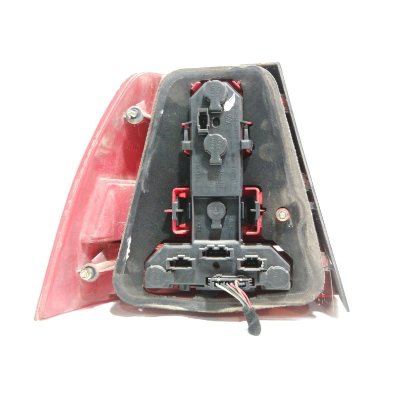 Recambio de piloto trasero derecho para volkswagen bora berlina (1j2) conceptline referencia OEM IAM 1J5945257  