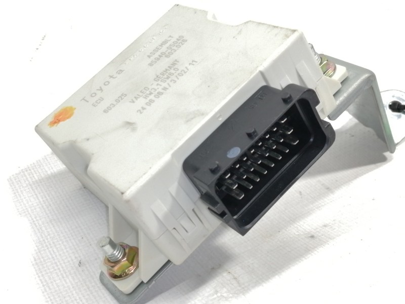 Recambio de modulo electronico para toyota avensis wagon (t25) 2.0 d-4d executive referencia OEM IAM 8594005040  