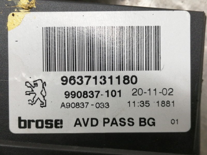 Recambio de elevalunas delantero derecho para peugeot 307 (s1) xs referencia OEM IAM 9637131180 990837101 9637139380 ELECTRICO