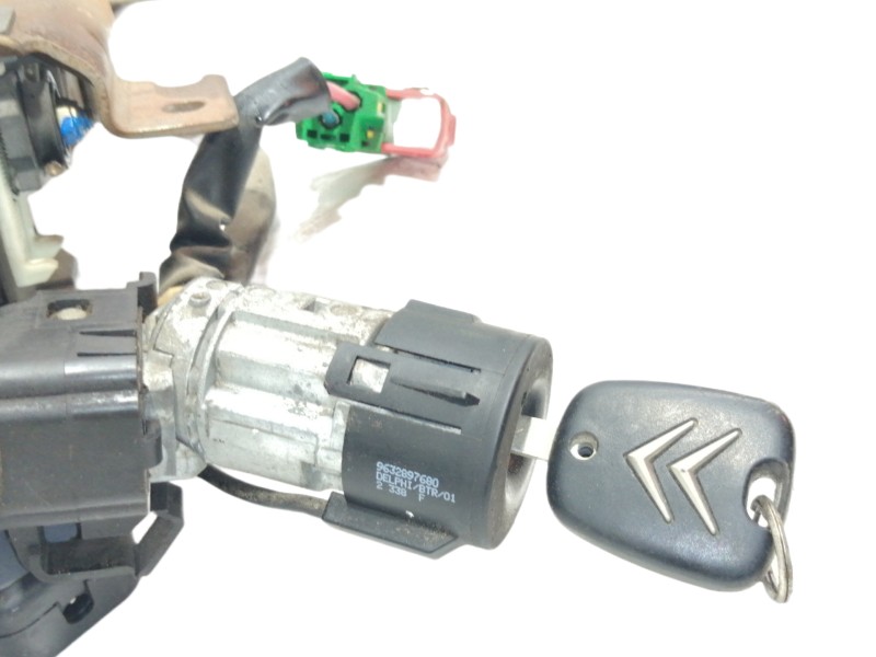 Recambio de columna direccion para citroën c3 1.1 x referencia OEM IAM 9632897680  