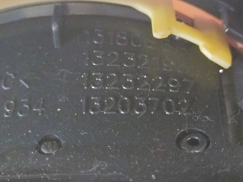 Recambio de warning para opel corsa d cmon referencia OEM IAM 13295005 13232297 13295008 13295122