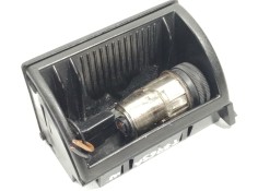 Recambio de cenicero para opel vectra b berlina básico referencia OEM IAM 3061502  