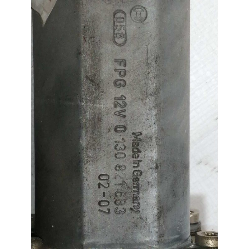 Recambio de elevalunas delantero derecho para ford ka (ccq) luxury referencia OEM IAM 0130821683  