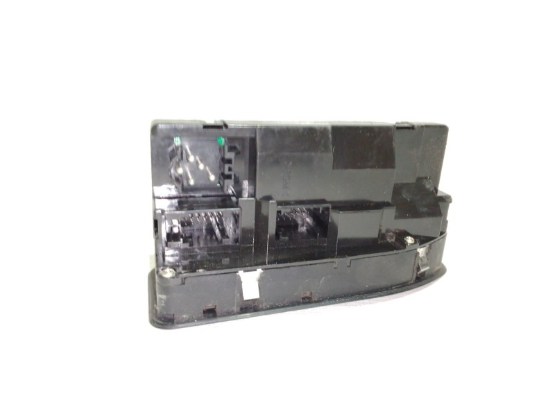 Recambio de mando elevalunas delantero izquierdo para bmw serie 5 berlina (e39) 528i referencia OEM IAM 8368965  