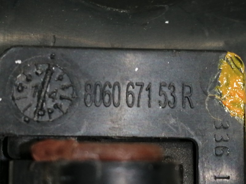 Recambio de maneta exterior lateral derecha para dacia dokker ambiance referencia OEM IAM 806067153R 806067153R 