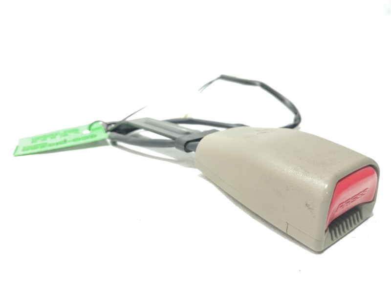 Recambio de enganche cinturon delantero izquierdo para ssangyong kyron 200 xdi limited referencia OEM IAM 06091805  