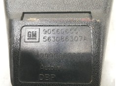 Recambio de enganche cinturon delantero izquierdo para opel astra g berlina comfort referencia OEM IAM 90560655 563086307A L2992 2