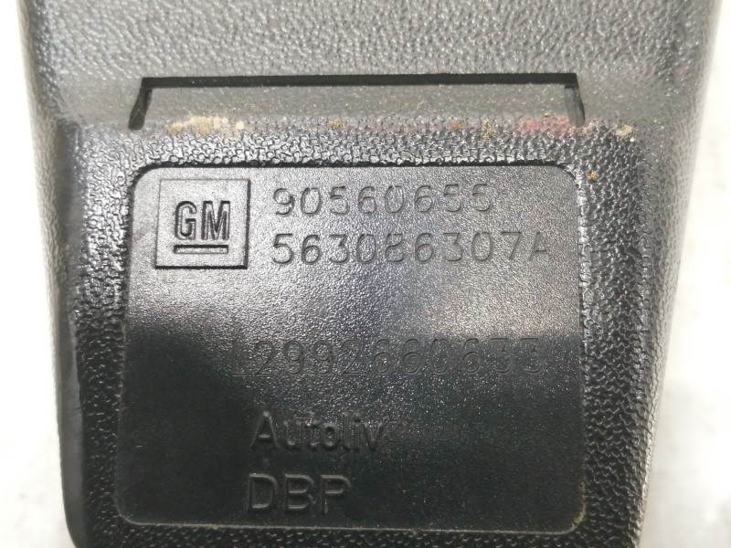 Recambio de enganche cinturon delantero izquierdo para opel astra g berlina comfort referencia OEM IAM 90560655 563086307A L2992
