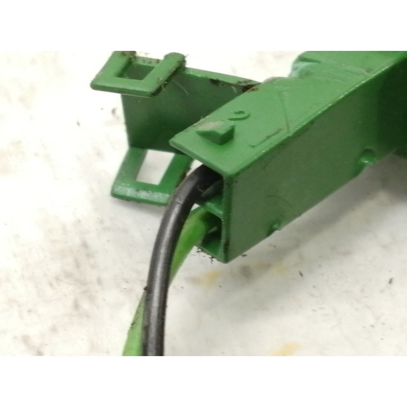 Recambio de enganche cinturon delantero izquierdo para opel astra g berlina comfort referencia OEM IAM 90560655 563086307A L2992