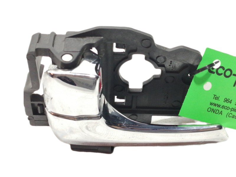 Recambio de maneta interior trasera izquierda para hyundai ix35 classic 2wd referencia OEM IAM 826132S000  