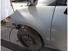 Recambio de aleta delantera izquierda para renault scenic iii expression referencia OEM IAM   