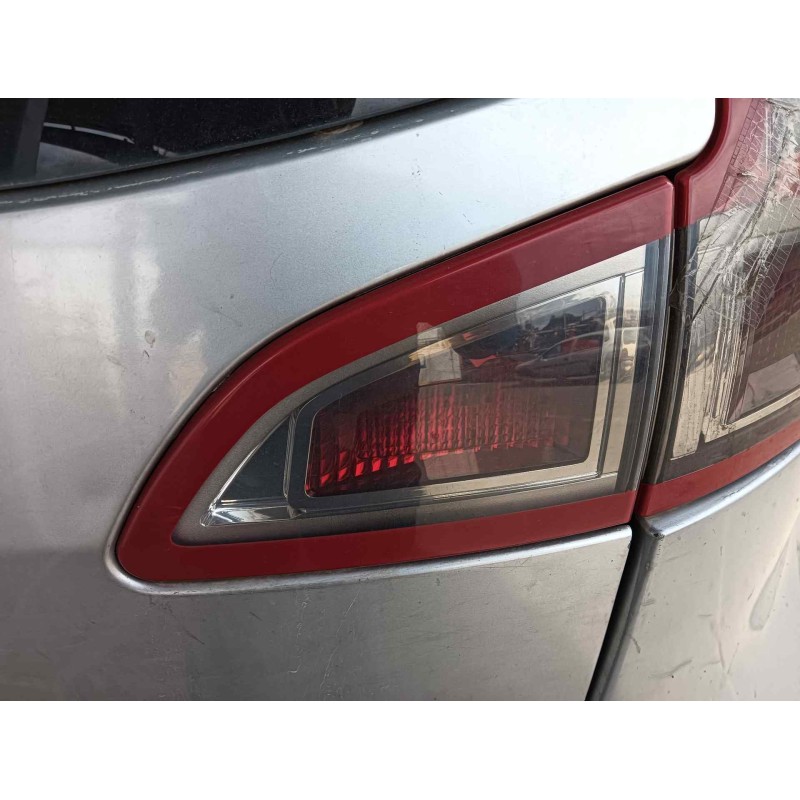 Recambio de piloto trasero derecho interior para renault scenic iii expression referencia OEM IAM   