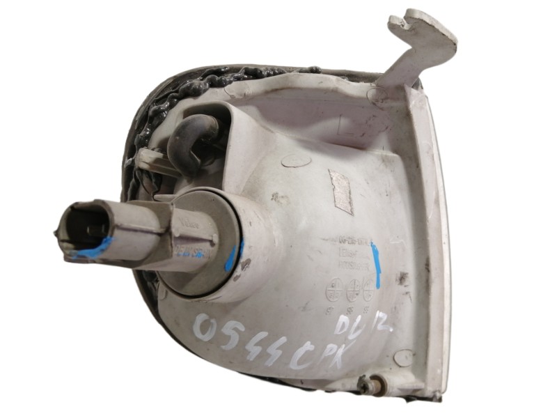 Recambio de piloto delantero izquierdo para nissan serena (c23m) 2.3 slx diesel referencia OEM IAM 082151574LF  