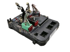 Recambio de caja reles / fusibles para peugeot 407 st sport pack referencia OEM IAM 9655221080 S120104700L 