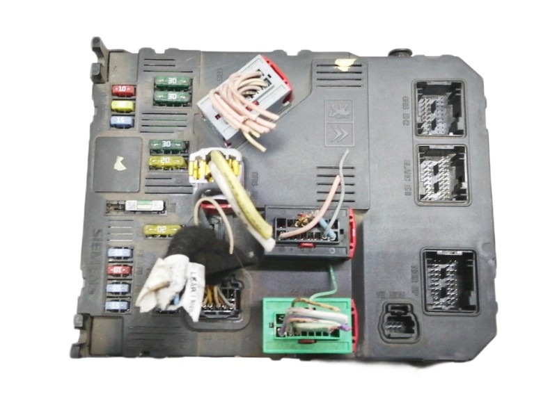 Recambio de caja reles / fusibles para peugeot 407 st sport pack referencia OEM IAM 9655221080 S120104700L 