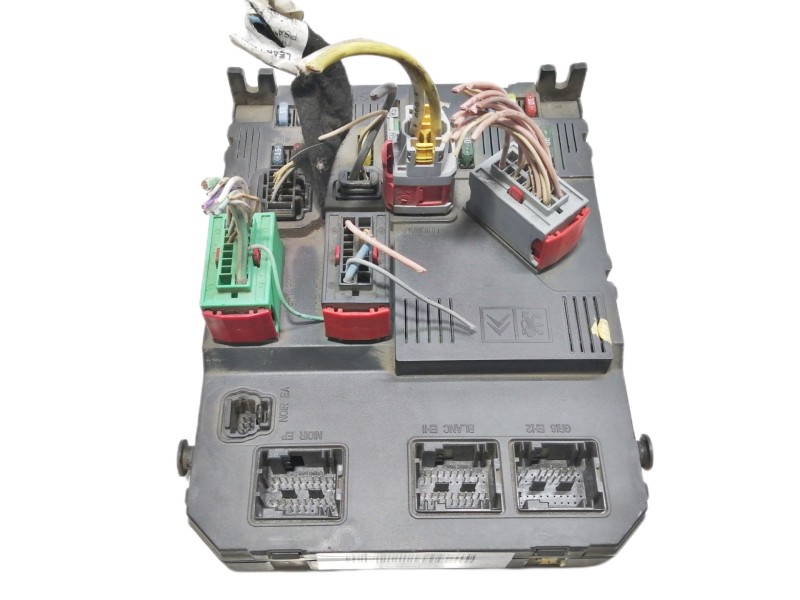 Recambio de caja reles / fusibles para peugeot 407 st sport pack referencia OEM IAM 9655221080 S120104700L 