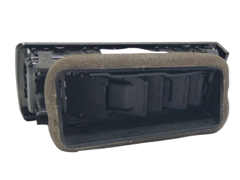 Recambio de rejilla aireadora para seat ibiza (kj1) style referencia OEM IAM 6F1820901M  