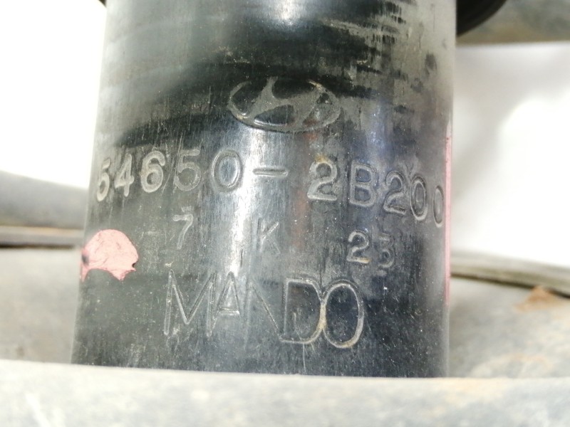 Recambio de amortiguador delantero izquierdo para hyundai santa fe (bm) 2.2 crdi classic (2wd) referencia OEM IAM 546502B200  