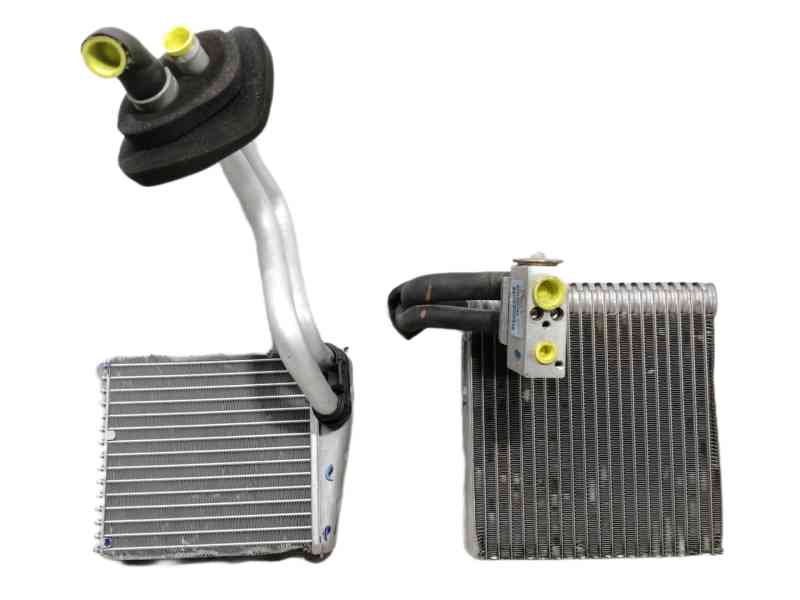 Recambio de radiador calefaccion / aire acondicionado para nissan nv 200 (m20) evalia premium referencia OEM IAM T85052BA VDE10Y