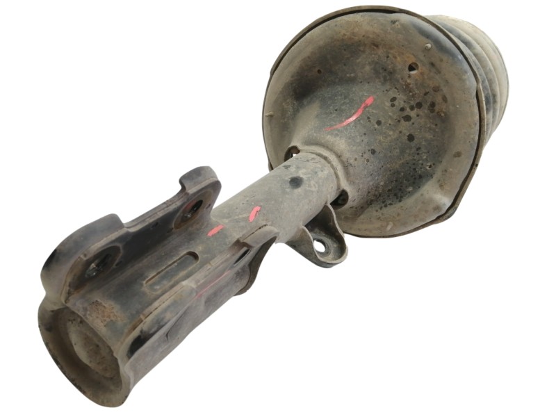 Recambio de amortiguador delantero izquierdo para hyundai santa fe (bm) 2.2 crdi classic (2wd) referencia OEM IAM 546502B200  