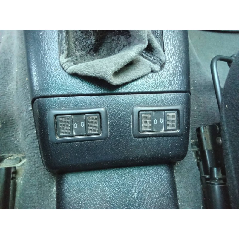 Recambio de mando elevalunas delantero izquierdo para mg serie 200 (rf) 220 d (3-ptas.) referencia OEM IAM   