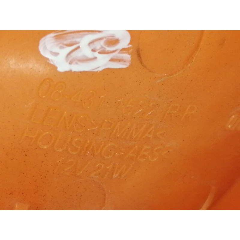 Recambio de piloto delantero derecho para ford escort berlina 1.3 referencia OEM IAM   