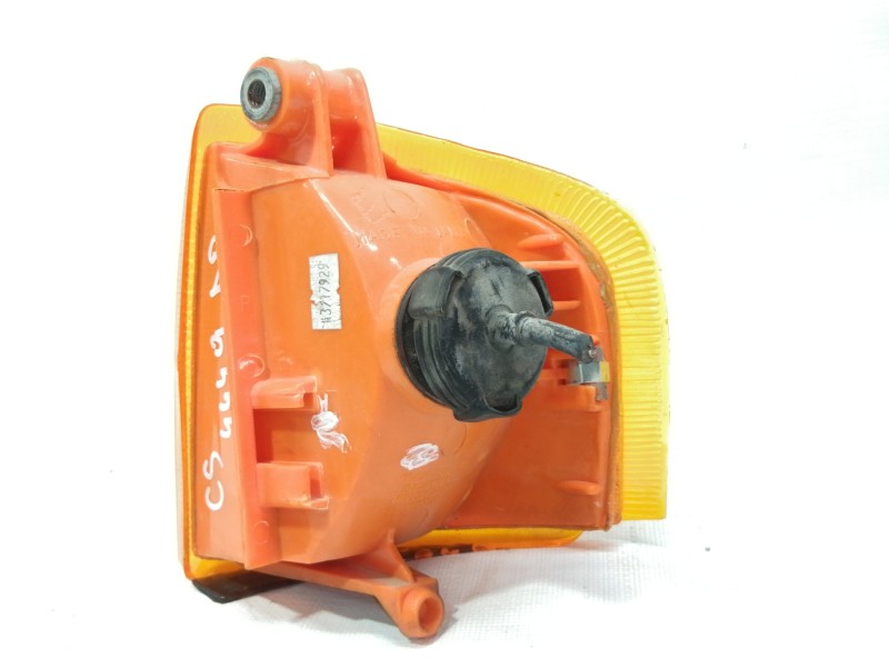 Recambio de piloto delantero derecho para ford escort berlina 1.3 referencia OEM IAM   