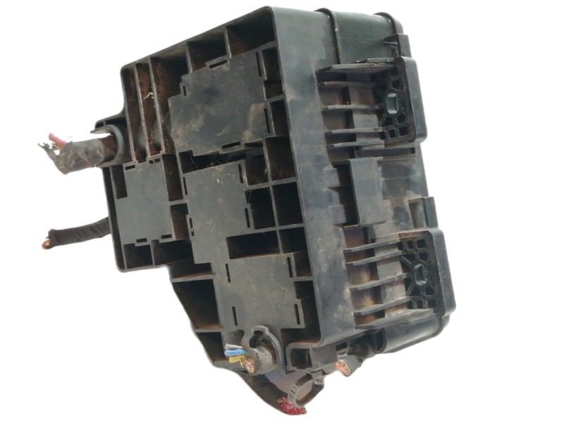 Recambio de caja reles / fusibles para hyundai santa fe (bm) 2.2 crdi classic (2wd) referencia OEM IAM   