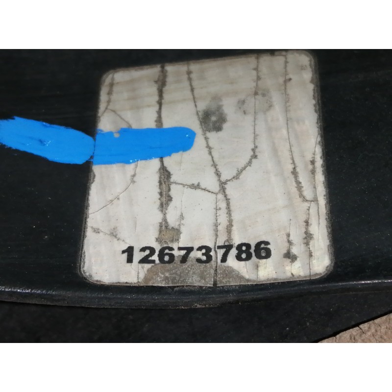 Recambio de piloto trasero izquierdo para mg serie 200 (rf) 220 d (3-ptas.) referencia OEM IAM 12673786  