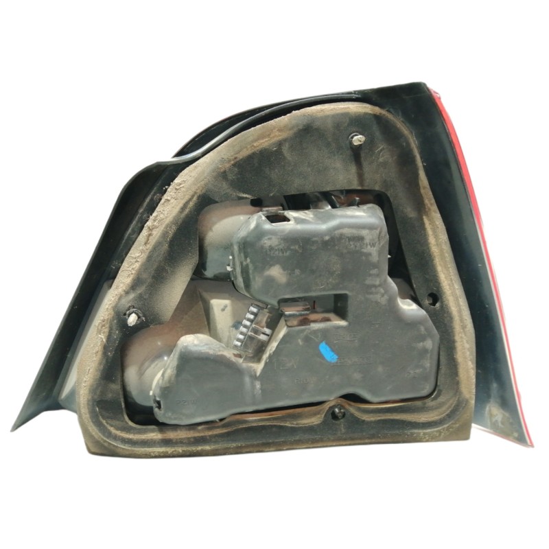 Recambio de piloto trasero izquierdo para mg serie 200 (rf) 220 d (3-ptas.) referencia OEM IAM 12673786  