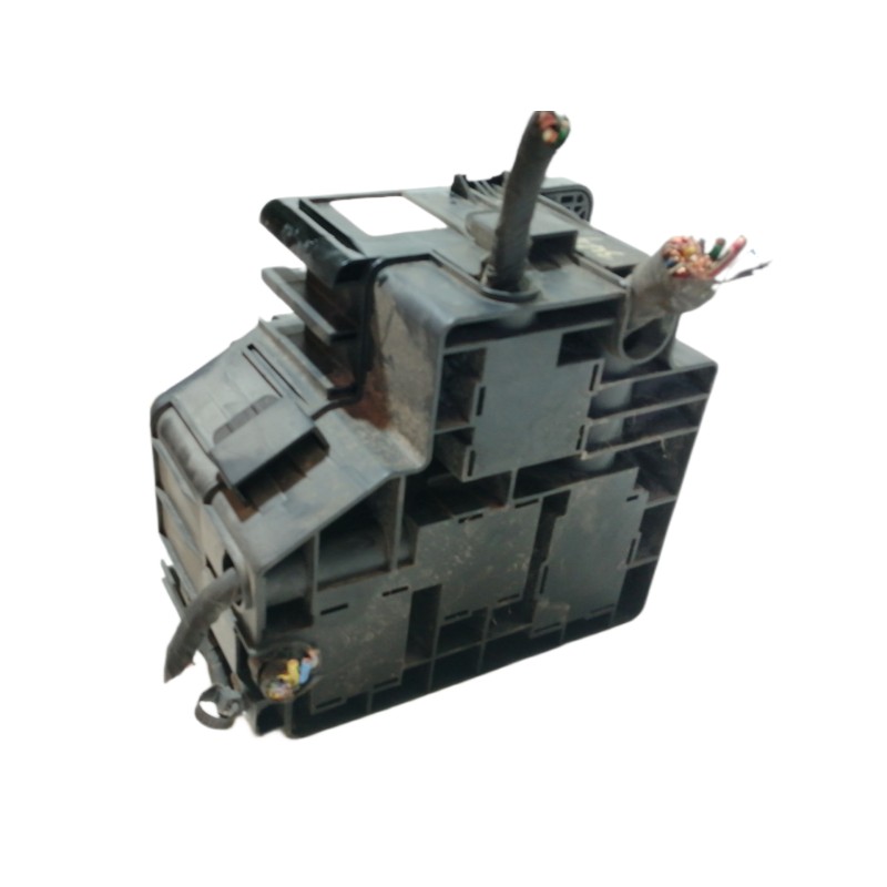 Recambio de caja reles / fusibles para hyundai santa fe (bm) 2.2 crdi classic (2wd) referencia OEM IAM   