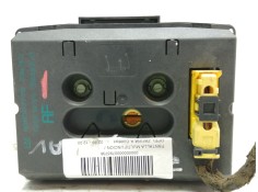 Recambio de pantalla multifuncion para opel zafira a comfort referencia OEM IAM 090589755 7550030303001C 5WK7470 2