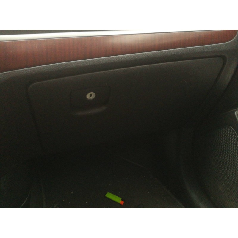Recambio de guantera para hyundai santa fe (bm) 2.2 crdi classic (2wd) referencia OEM IAM 845112B000  