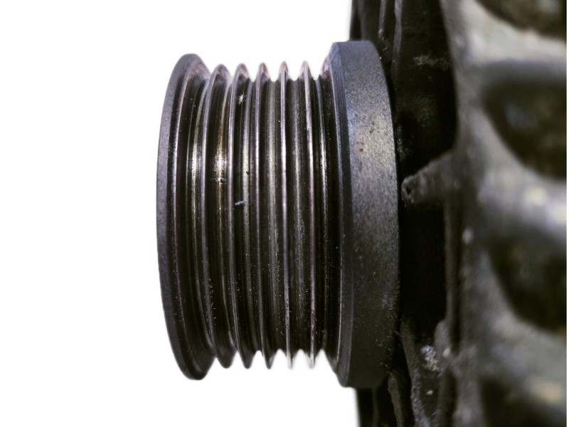 Recambio de alternador para ford fiesta (cbk) ambiente referencia OEM IAM 3S6T10300AA 081711 3S6T10300AD