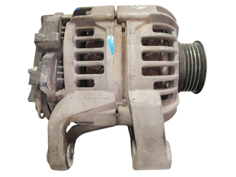Recambio de alternador para opel corsa c club referencia OEM IAM 0124225018 24437119 