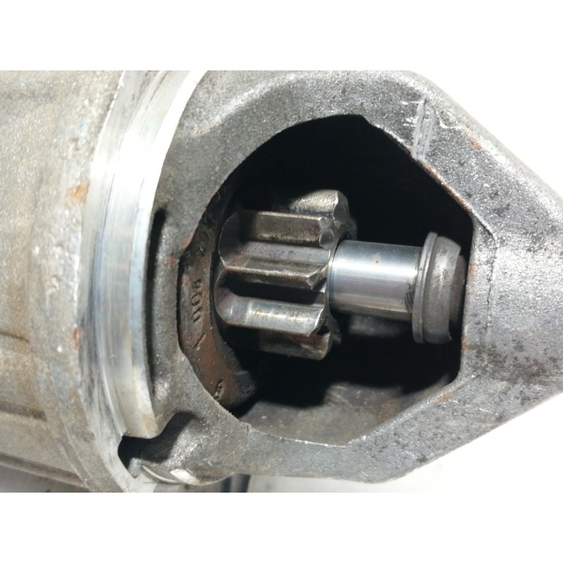 Recambio de motor arranque para opel corsa c club referencia OEM IAM 0001107402  